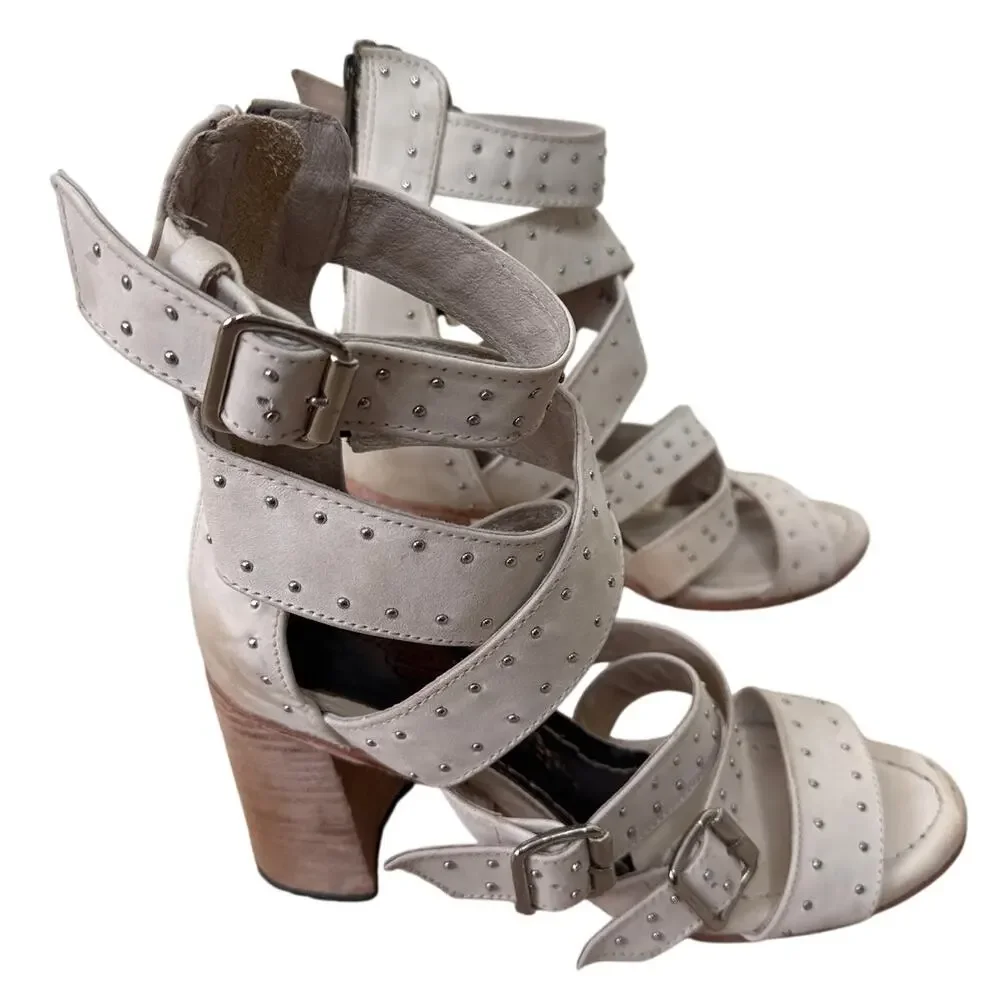 FREEBIRD BY STEVEN Tanica Off White Leather Heeled Sandal Western Size 11